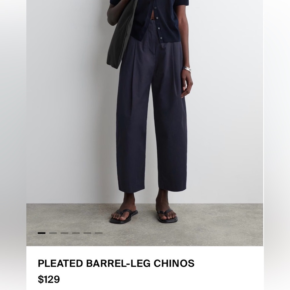 COS PLEATED BARREL-LEG CHINOS